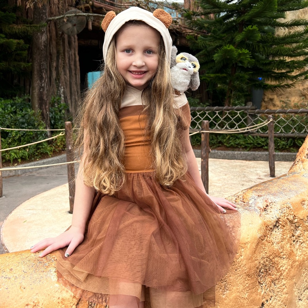Taylor Joelle girls size 7 Star Wars Ewok/teddy bear dress